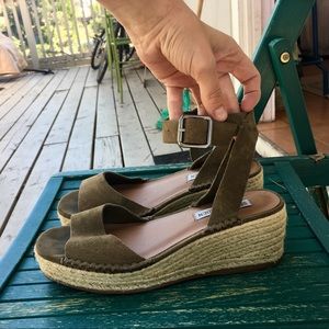 Steve Madden Olive suede platform wedge sandals